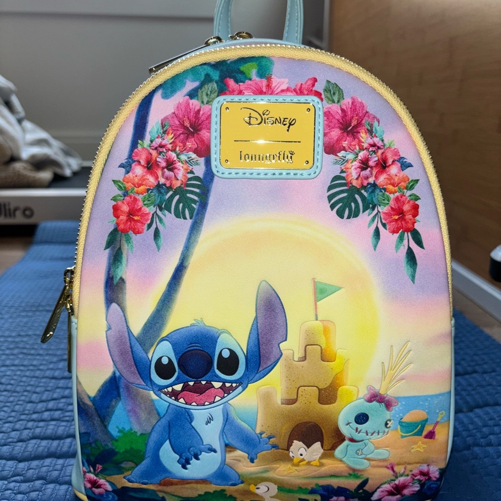 Loungefly Disney Stitch Tropical Mini Bag